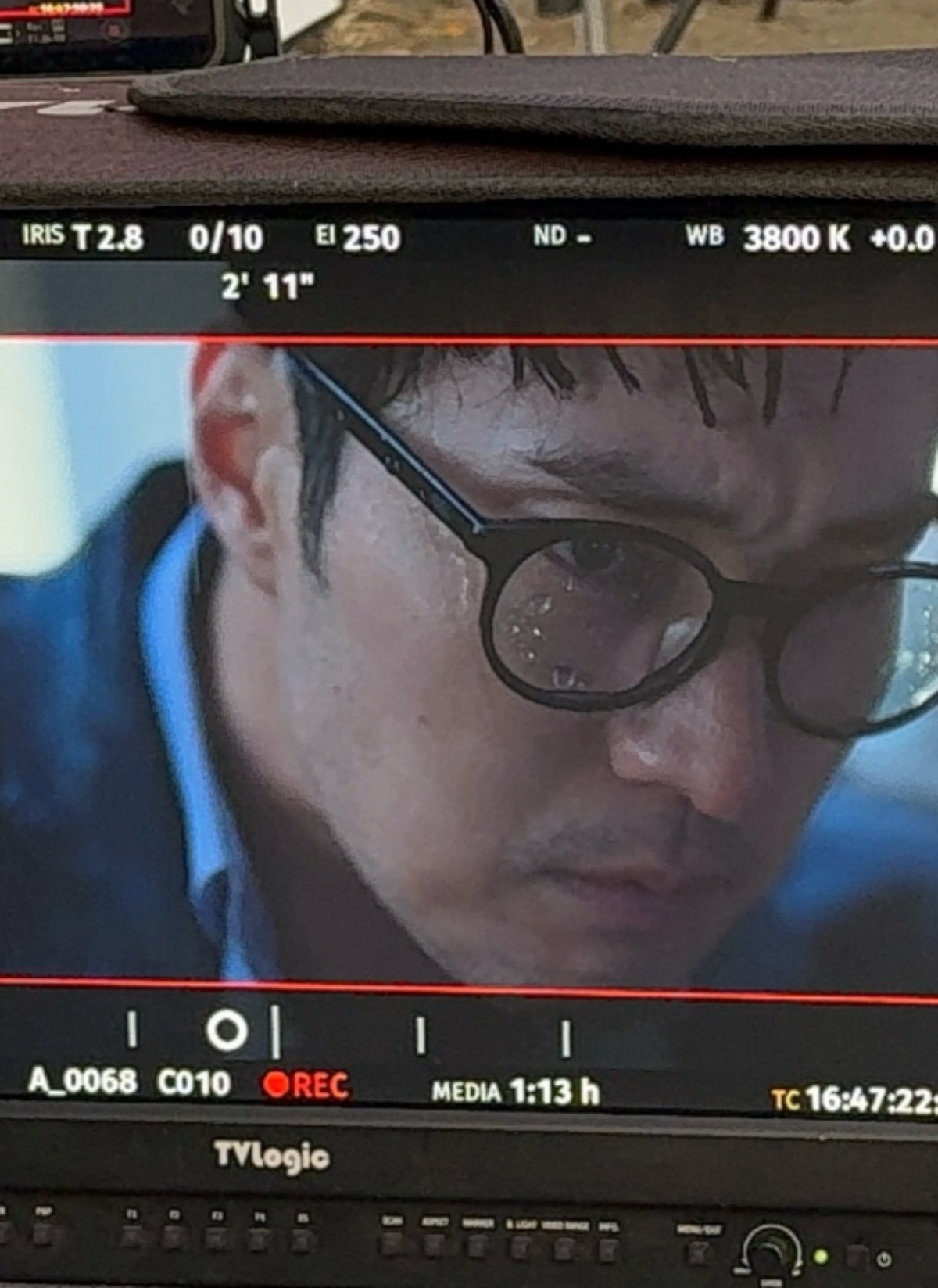 카메라 화면 속 '김부장' 소지섭. / 소지섭 인스타그램
