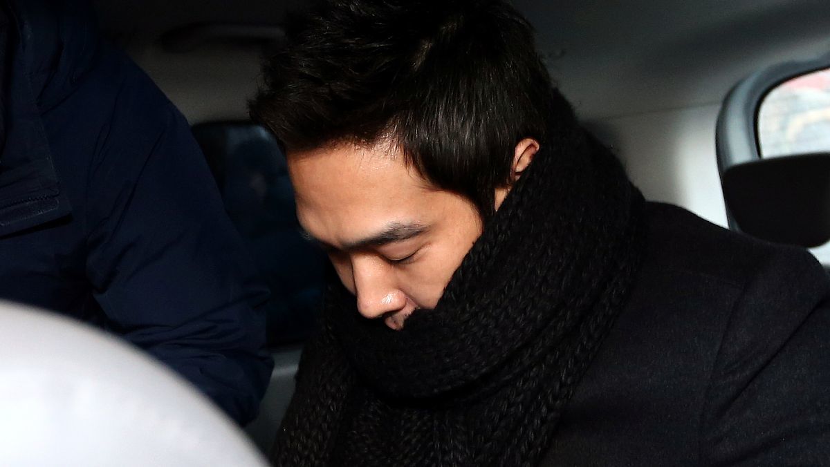 비비 저격인가…“워터밤은 벗기 경쟁 대회냐”고 대놓고 남긴 '성폭행 전과 연예인'