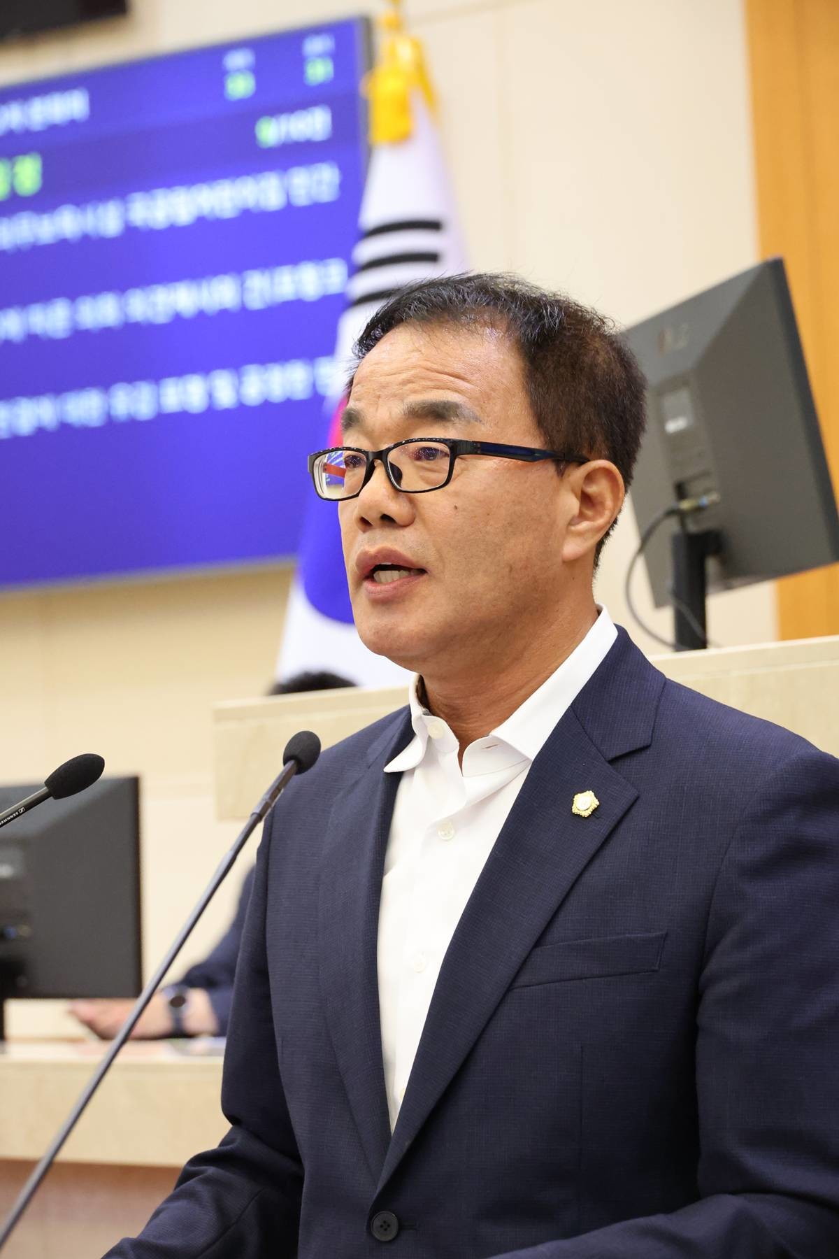 김홍열 윤리특위 위원장