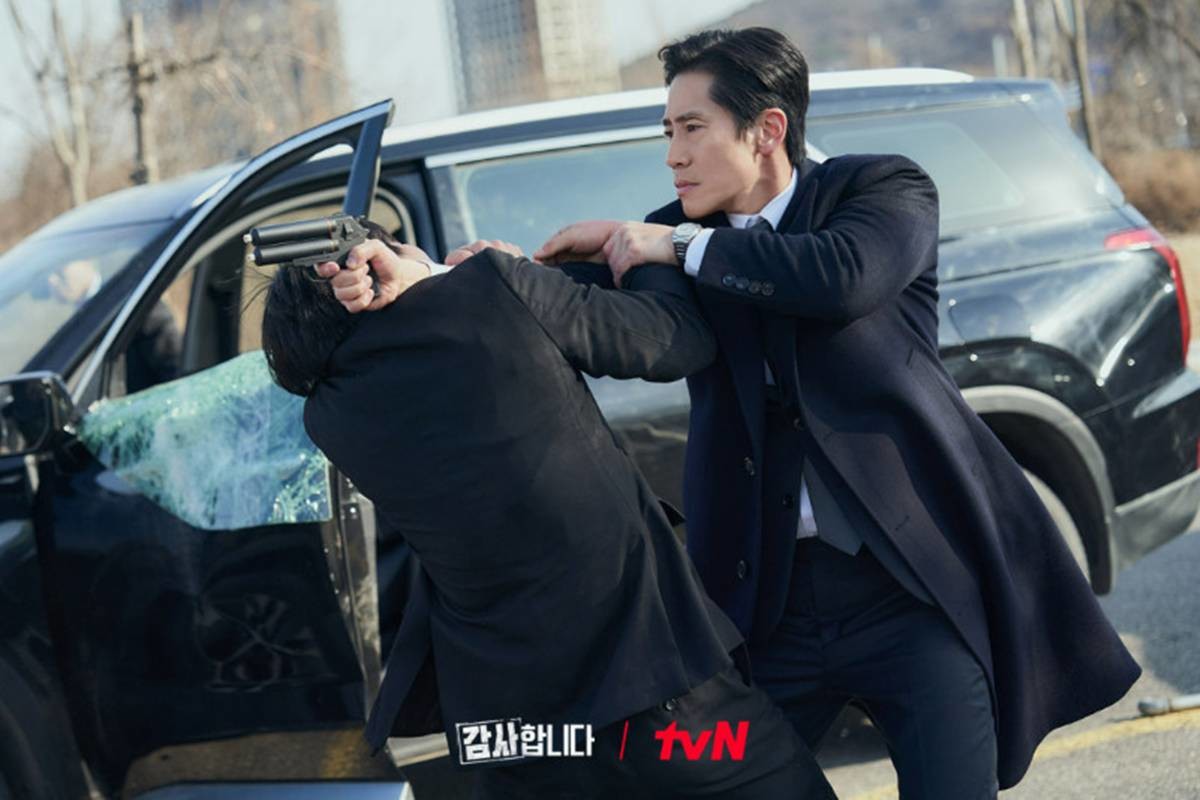 넷플릭스 역주행 흥행 이룰까 / tvN