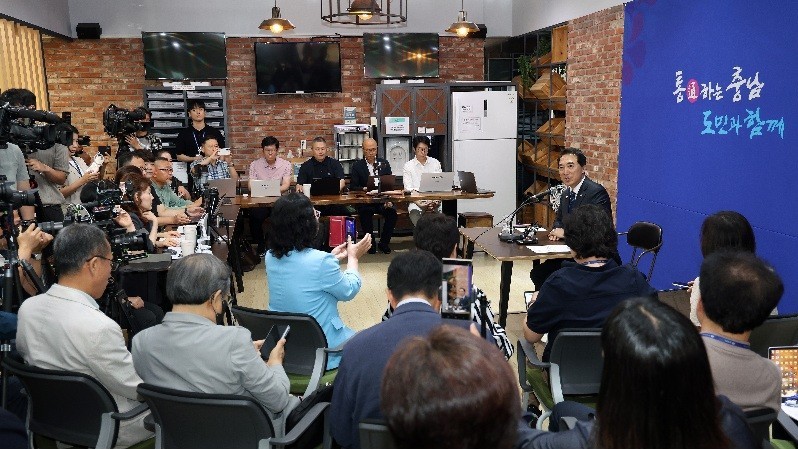 박수현 지사, 삼성 202조 투자 지원 총력…전담 TF 가동