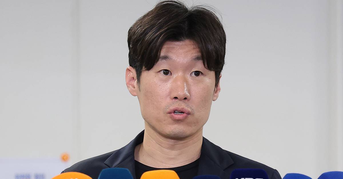 축구협회장·감독 가능성 질문받은 박지성…망설임 없이 '이렇게' 답했다