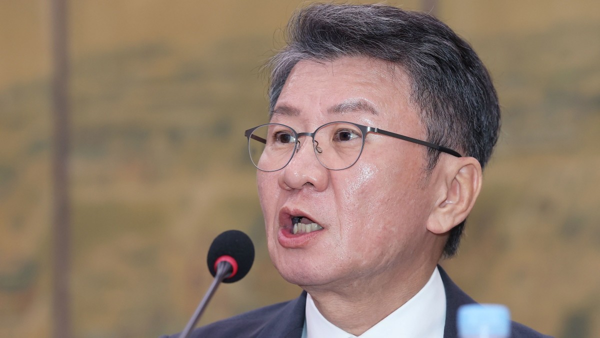정몽규 전 대한축구협회장이 30일 서울 여의도 국회에서 열린 문화체육관광위원회의 대한축구협회 현안 관련 청문회에 출석해 질의에 답하고 있다. / 뉴스1