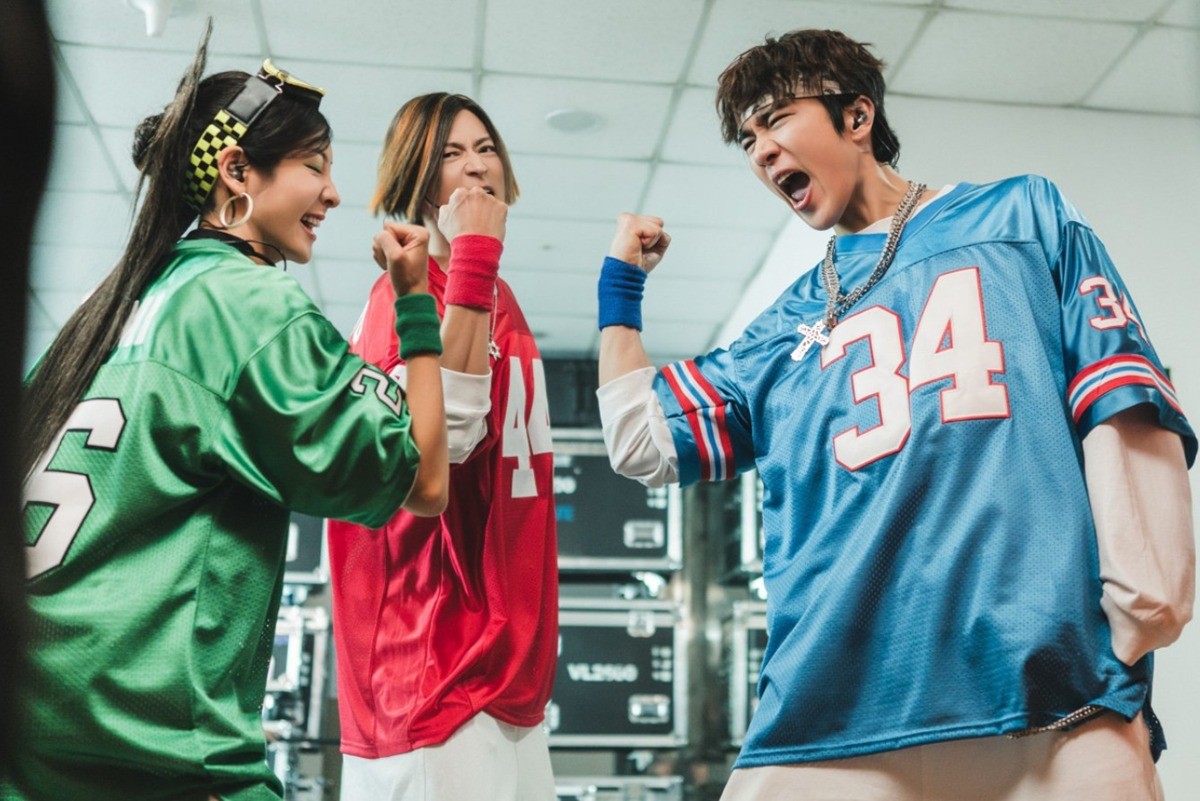 영화 '와일드 씽'의 한 장면. 토요일인 1일 오전 10시 기준 넷플릭스 실시간 영화 순위인 '오늘 대한민국의 TOP 10 영화'에서 한국 영화 '와일드 씽'이 전체 1위에 랭크됐다. 이 영화는 넷플릭스에서 7월 31일 공개됐다. / 롯데엔터테인먼트 제공