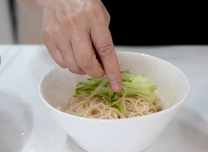 유튜브 '뚝딱Tooktak'