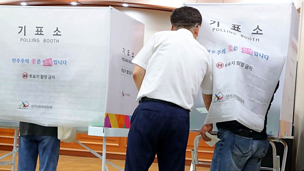 지방선거 수도권 당선자 347명은 ‘전과자’…민주·국힘 각각 몇 명인가 봤더니