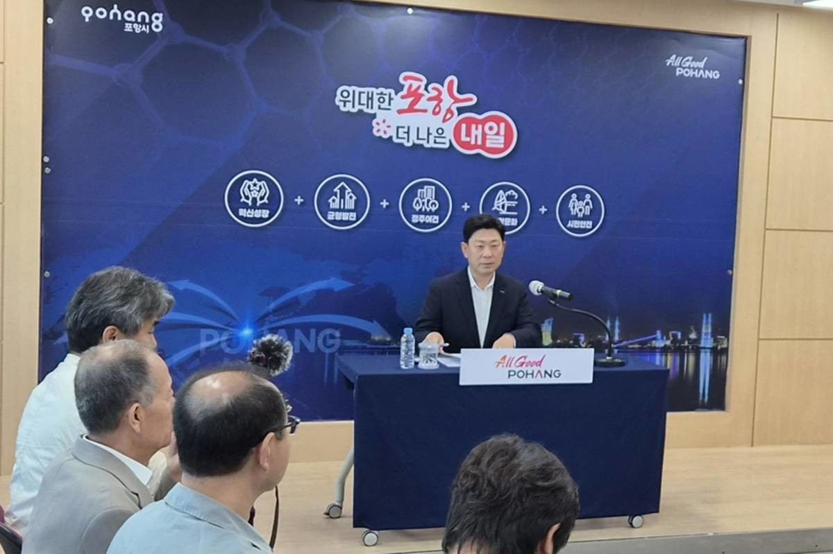 박용선 포항시장 3일 기자간담회/촬영 이창형 기자