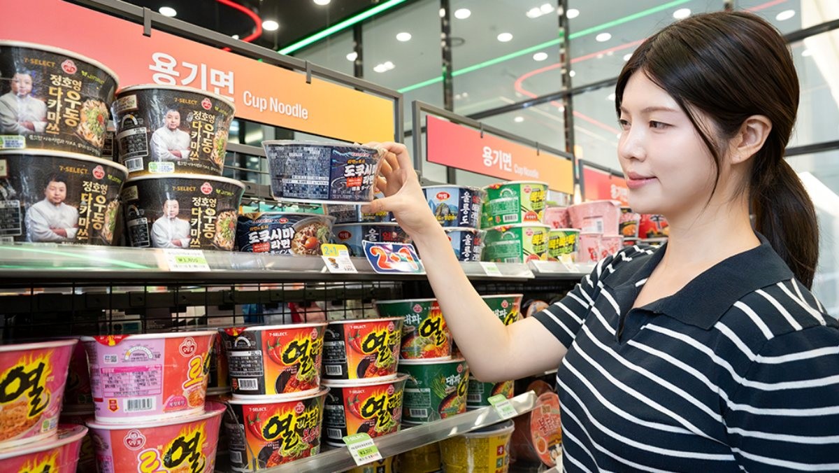 세븐일레븐, 해외 소도시 미식 여행 트렌드 힘입어 해외 지역 명물 라면 300만개 판매 돌파 / 세븐일레본 제공