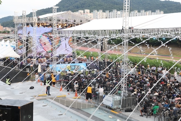 정읍 물빛축제에 3만명 몰렸다…먹거리 매출 6300만원