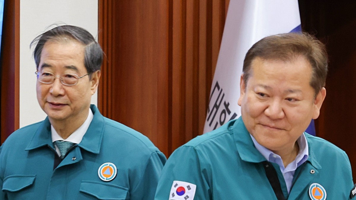 한덕수 전 국무총리와 이상민 전 행안부장관. 자료사진. / 뉴스1
