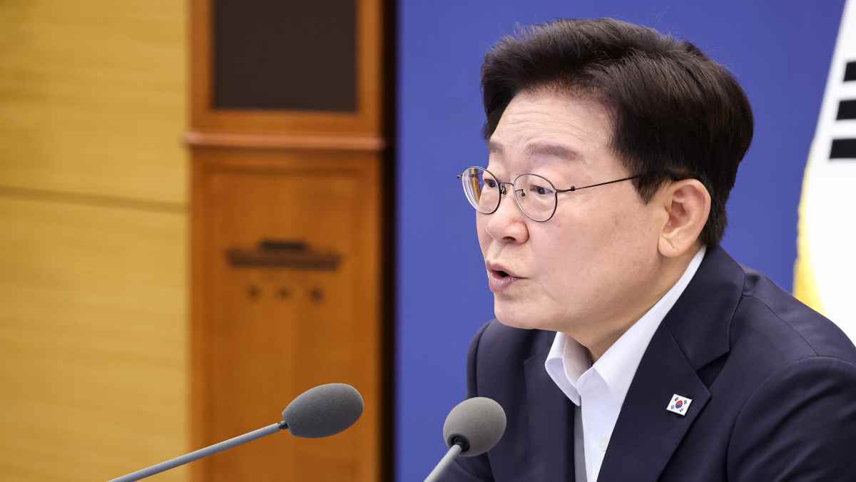 “무능한 인재”… 이 대통령, 축구 협회 향해 '매운맛 일침'