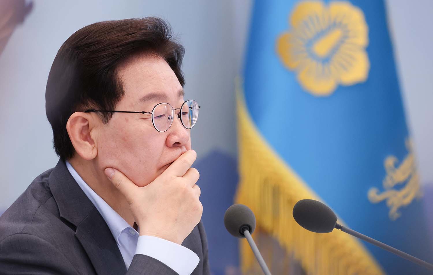 “모골 송연하다던 이 대통령, 습관성 말 바꾸기”