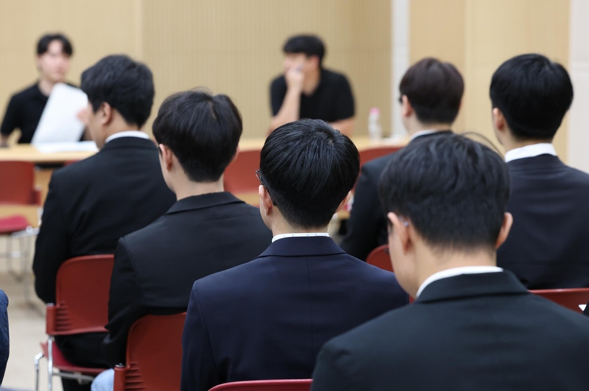 면접 기다리는 구직자들. / 뉴스1