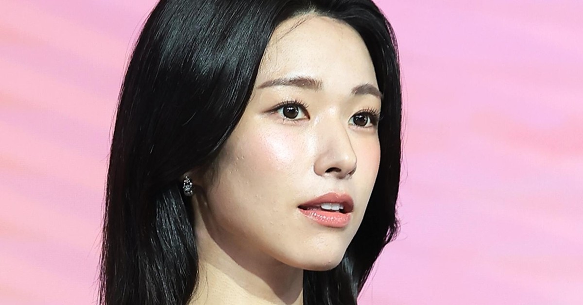 배우 하영이 지난 5일 서울 마포구 호텔 나루 서울 엠갤러리에서 열린 넷플릭스 시리즈 '이런 엿같은 사랑' 제작발표회에서 포즈를 취하고 있다. / 뉴스1