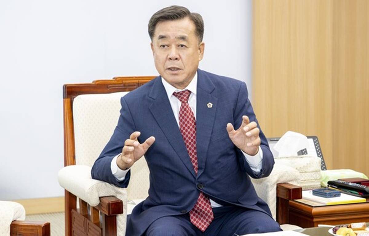 [인물특집] 취임 한 달 김희수 경북도의회 의장