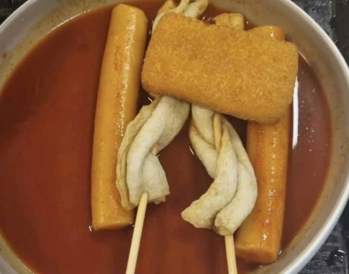 논란된 떡볶이 사진 / 스레드