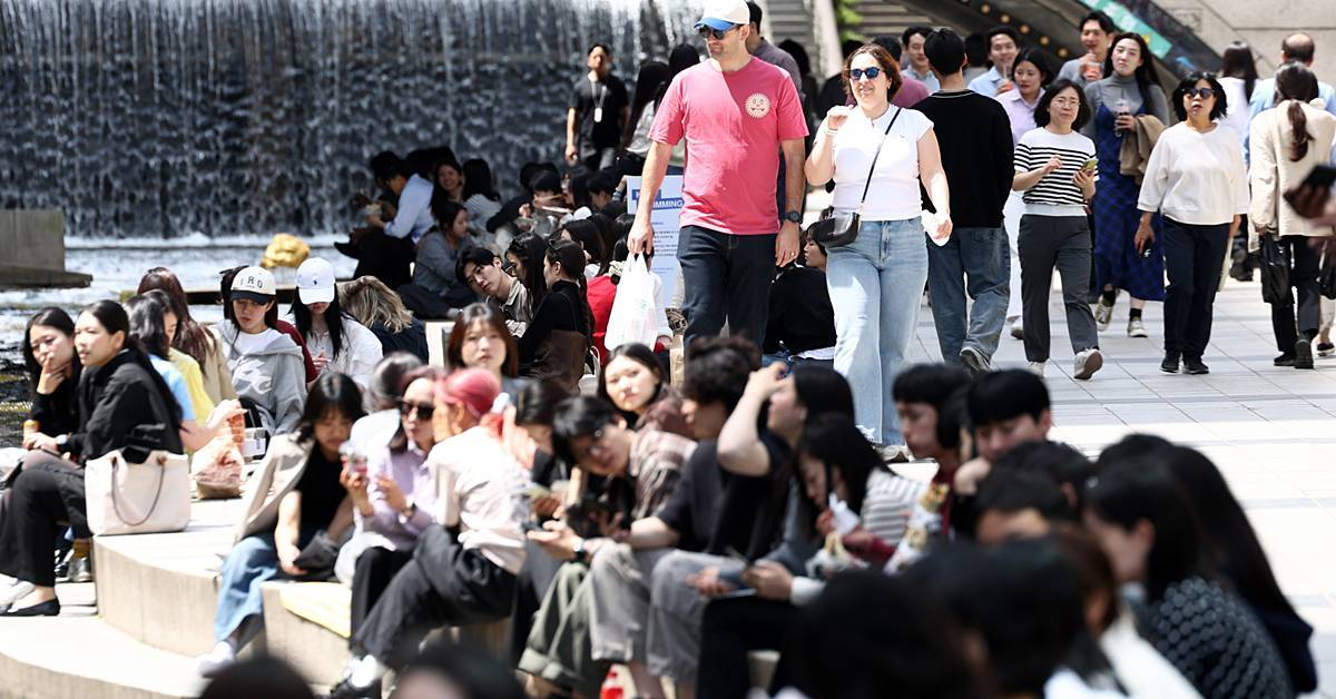 걸리면 최대 10만 원 과태료…앞으로 청계천서 ‘이것’ 전면 금지