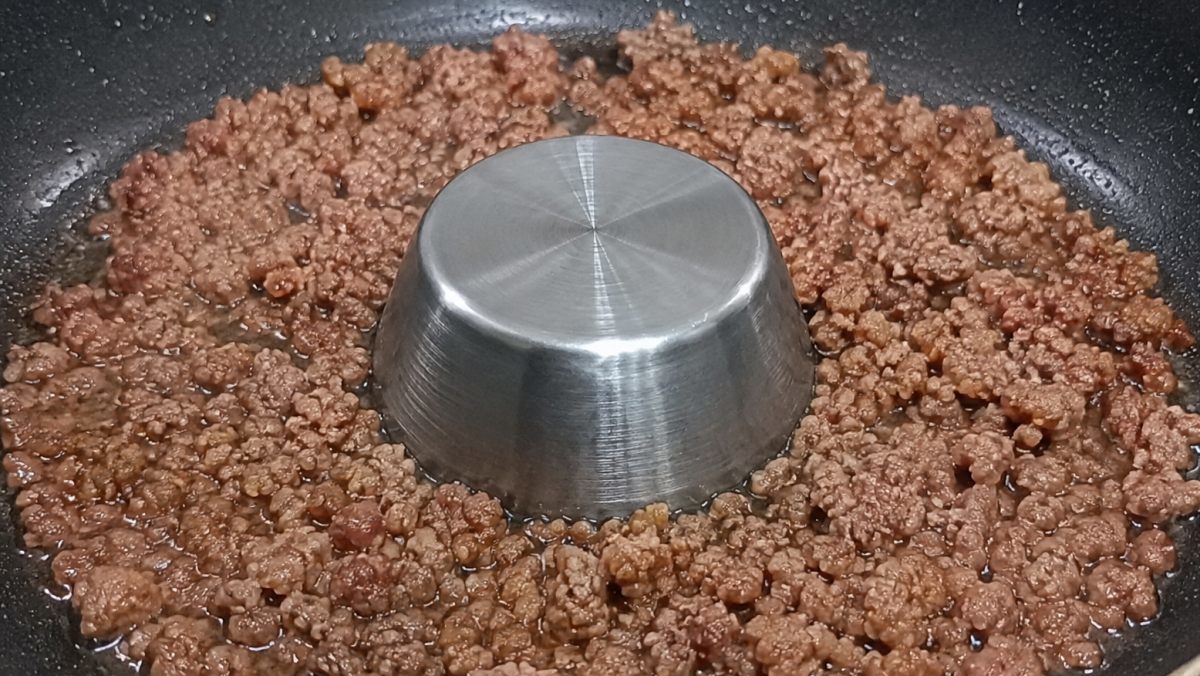 고기 굽고 스텐 그릇 하나 중앙에 둬 보세요…이런 쓰임은 정말 몰랐네요