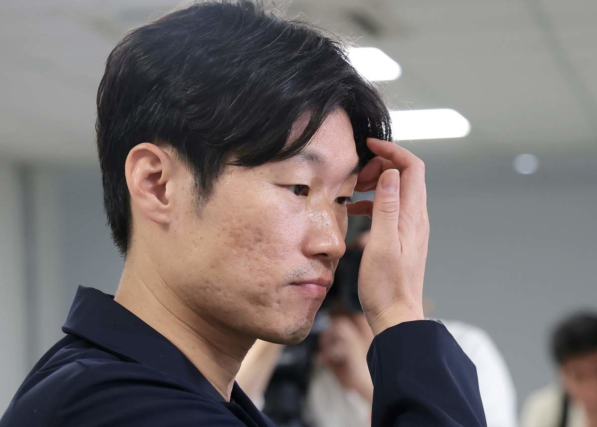 박지성 K-축구혁신위원회 공동위원장이 지난 11일 서울시 종로구 국립현대미술관 사무동에서 열린 K-축구 혁신위원회 6차 회의를 마친 뒤 브리핑을 하고 있다. / 뉴스1