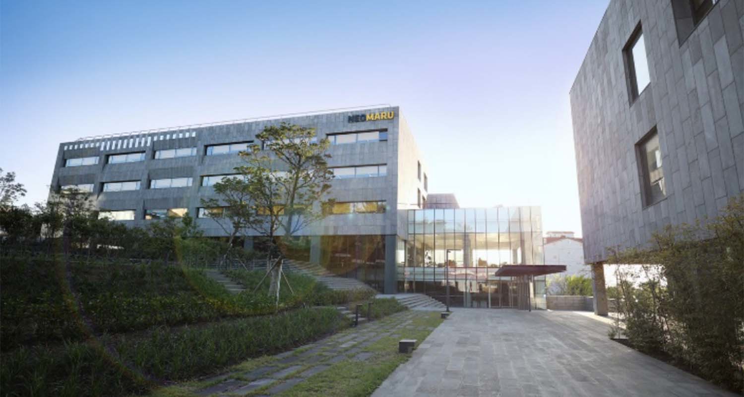 "그냥 몸만 오세요" 직원들에게 무료 아파트까지 제공하는 회사