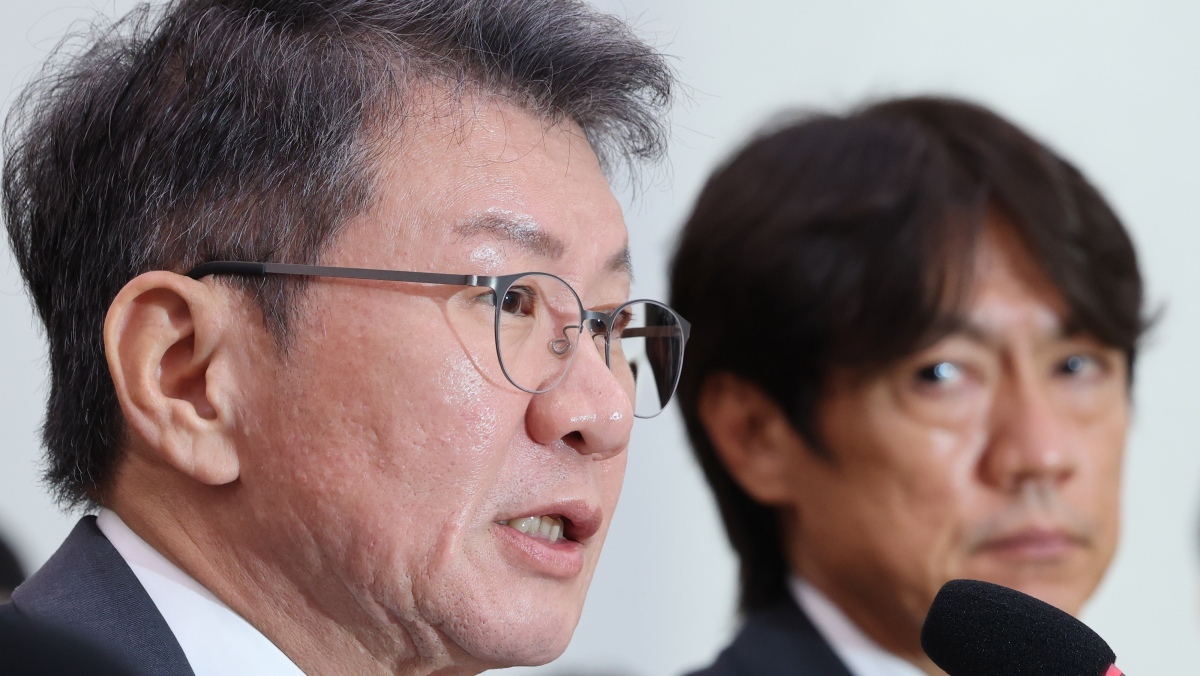 최근 경찰 조사받은 홍명보…정몽규 질문에 내놓은 답변