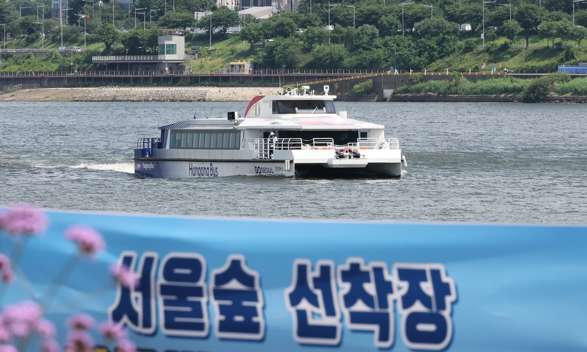 운항 11개월 만에 세운 기록… 한강버스 누적 탑승객, 이만큼 늘어났다  