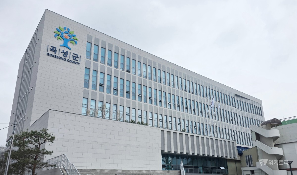 장수 어르신 은빛 샷 대결… 곡성군 등 4개 군 화합 축제 팡파르