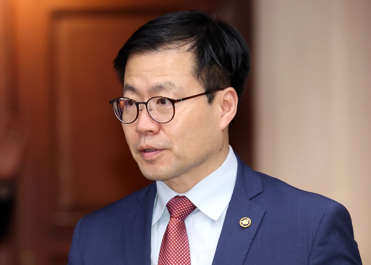 이재명 대통령, '통상 사령탑' 여한구 통상교섭본부장 전격 경질