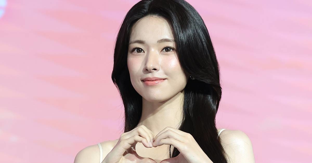 배우 하영이 지난 5일 서울 마포구 호텔 나루 서울 엠갤러리에서 열린 넷플릭스 시리즈 '이런 엿같은 사랑' 제작발표회에서 포즈를 취하고 있다. / 뉴스1
