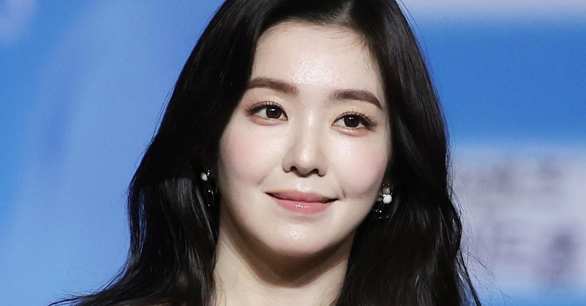 레드벨벳 아이린이 9일 경기도 고양시 일산 킨텍스에서 열린 ‘2026 SBS 가요대전 Summer’ 블루카펫 행사에 참석해 포즈를 취하고 있다. / 뉴스1