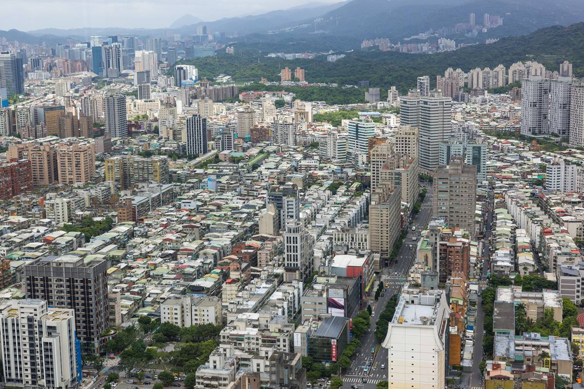 1인당 44만 원, 4인가족 176만 원…전 국민 'AI 보너스' 지급하는 국가  