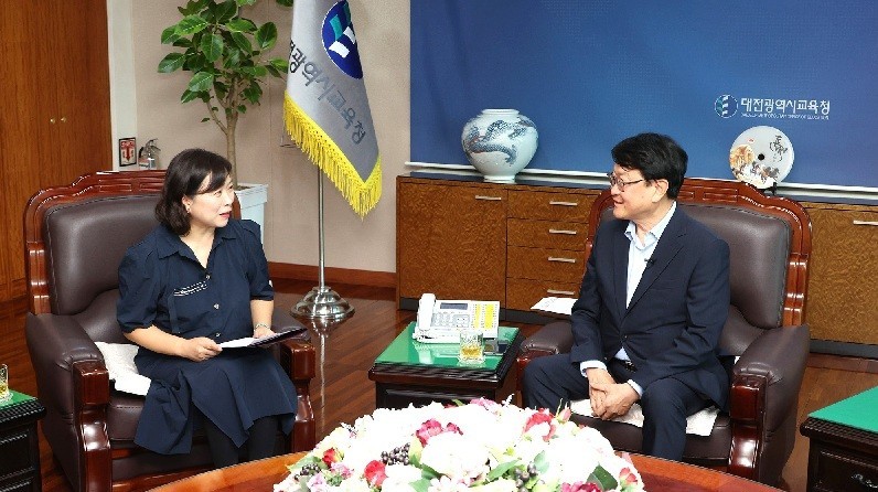 “의회와 소통 부족했다”…오석진 대전교육감, 지적 수용