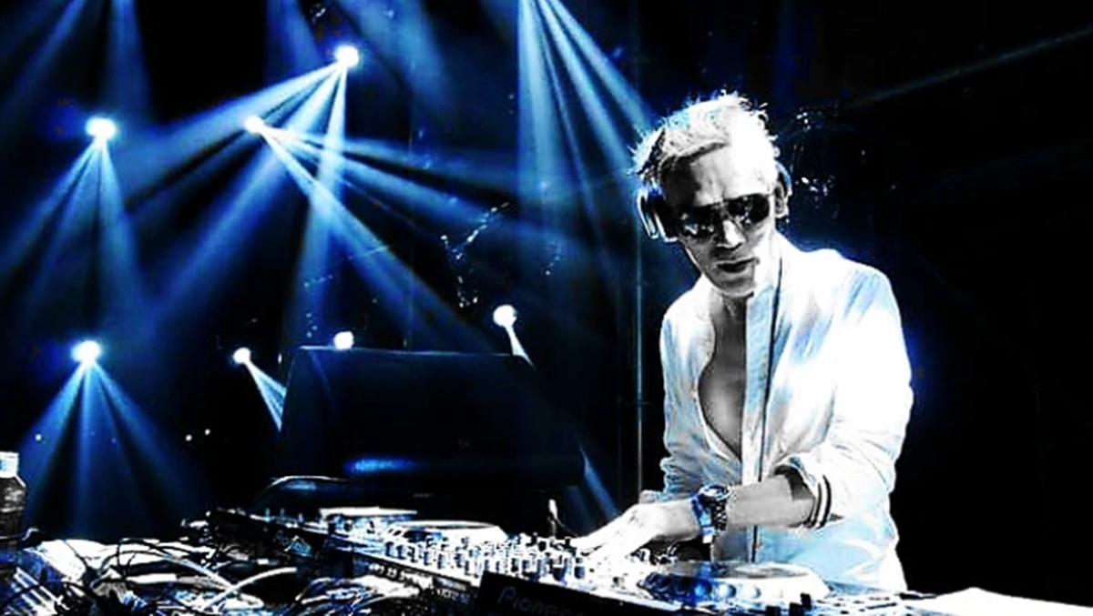 홍대 클럽 신을 이끈 1세대 DJ 유백열 / 유백열 인스타그램