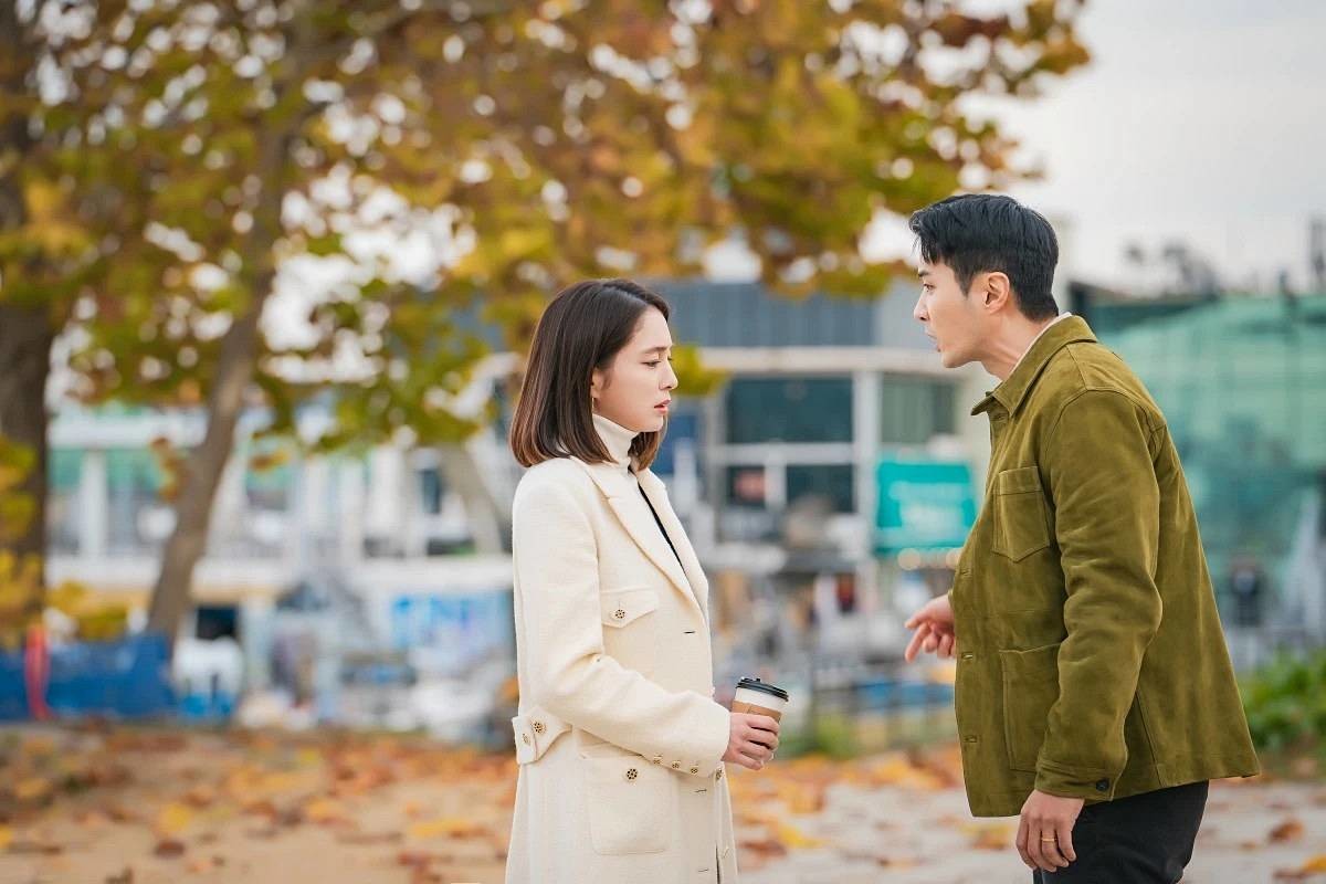 첫 부부 호흡 이민정 김지석 / 캔버스엔