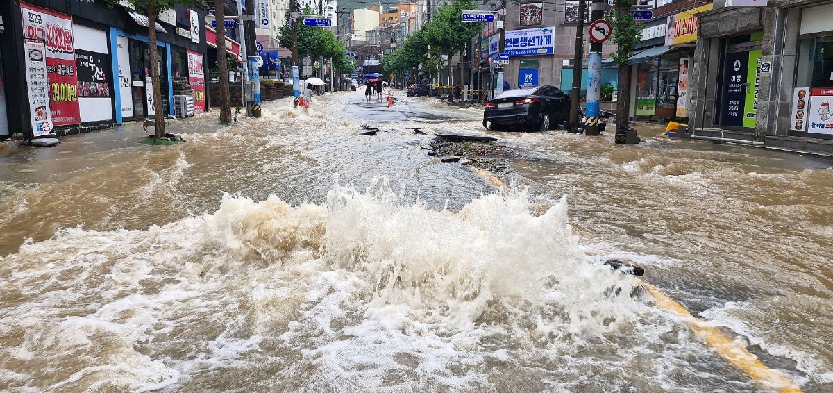 극한호우로 피해 입은 거제 / 뉴스1