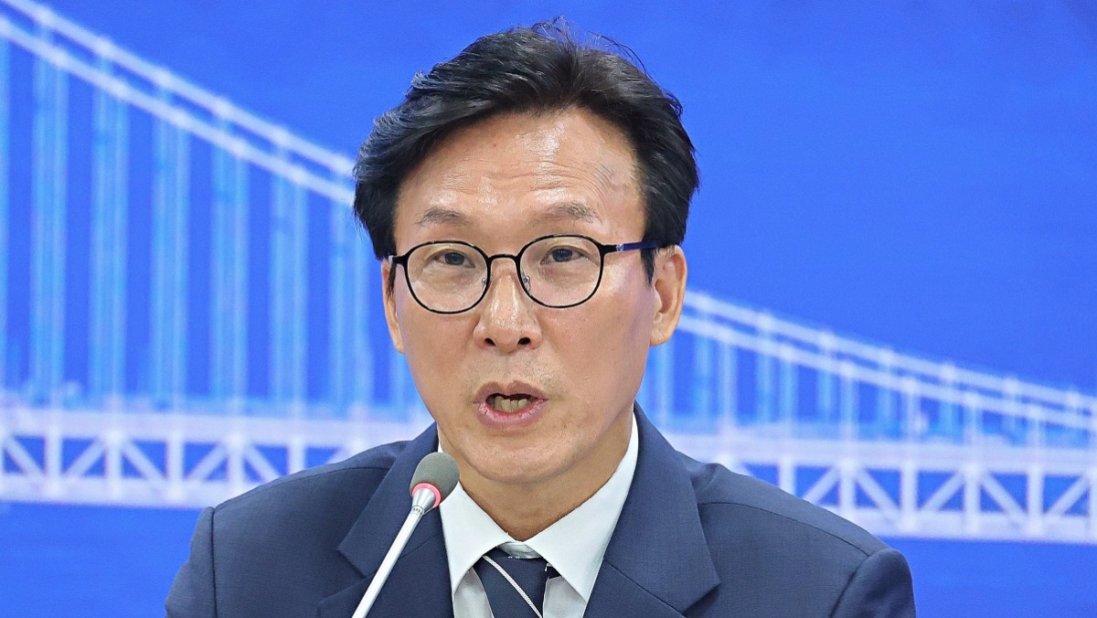 “김민석씨, 정신 차리세요”…당대표 되더니 왕 된 것 같냐며 저격 세게 날린 ‘인물’