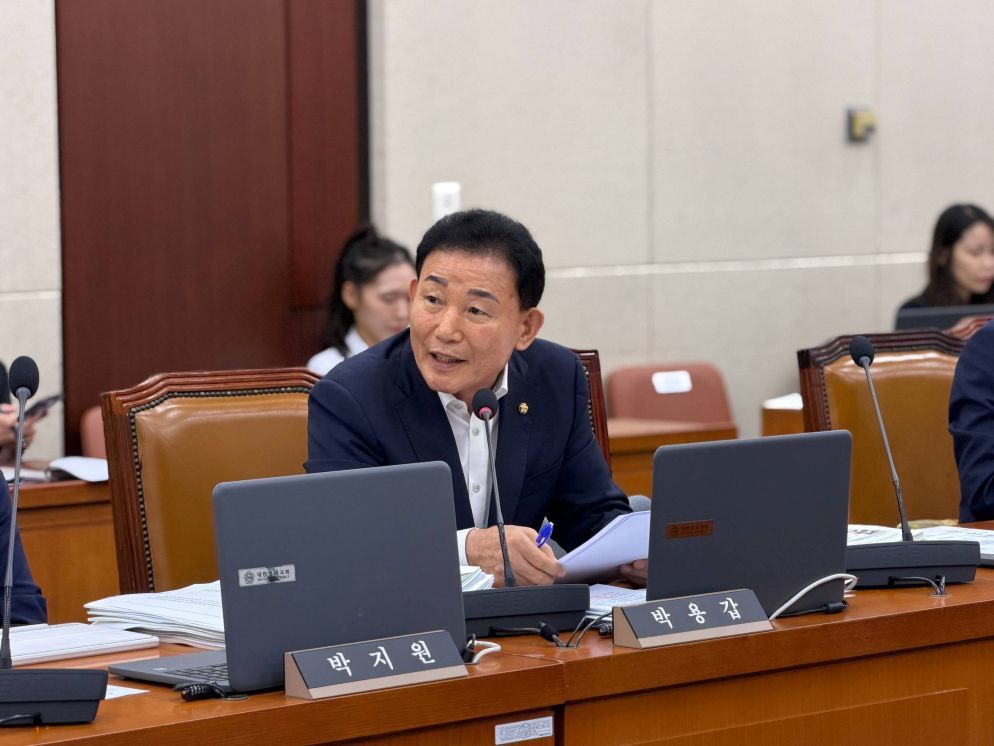지구온난화 속 ‘체감 폭염’ 장기화… “경로당 냉방비 지원, 5~9월로 늘려야”