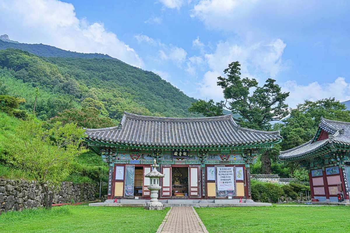 밀양 표충사. / 한국관광공사(촬영 : 신민선)