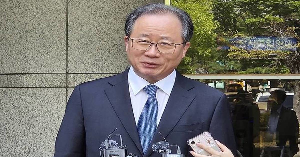 부산지법 형사4-3부(재판장 김도균)는 20일 직권남용권리행사방해 등의 혐의로 기소된 김 교육감에 대한 항소심 선고 공판에서 징역 8개월에 집행유예 2년을 선고한 1심 판결을 파기하고 무죄를 선고했다. / 사진=연합