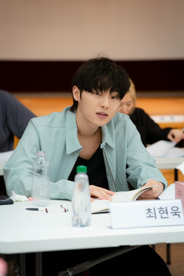 '뱀피르' 최현욱. / NEW 제공