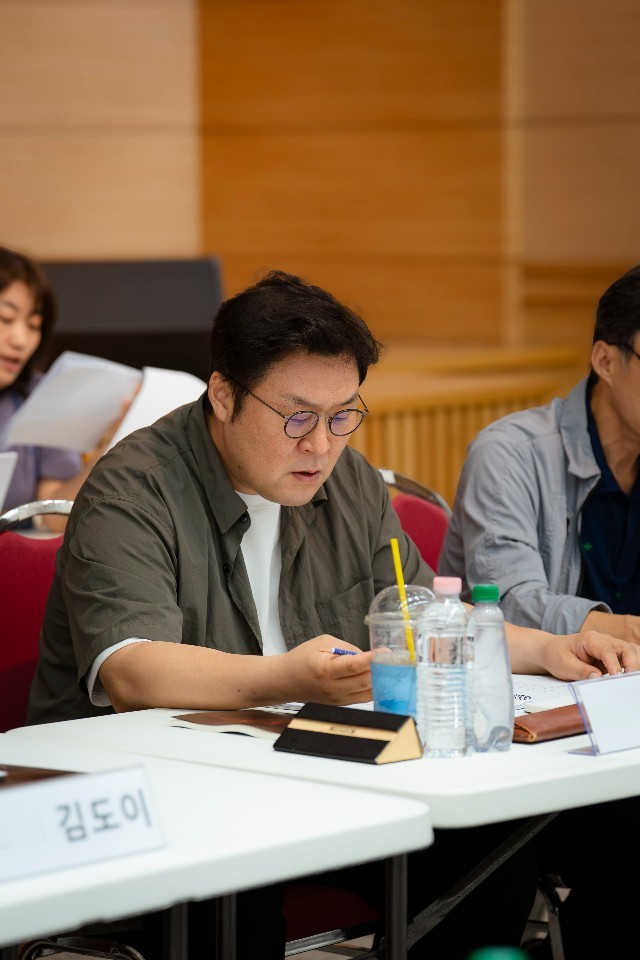 '뱀피르' 윤경호. / NEW 제공