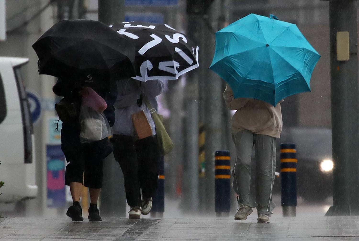 기상청이 전한 심상찮은 오늘(토요일) 날씨... 약속 잡은 사람들 주의해야