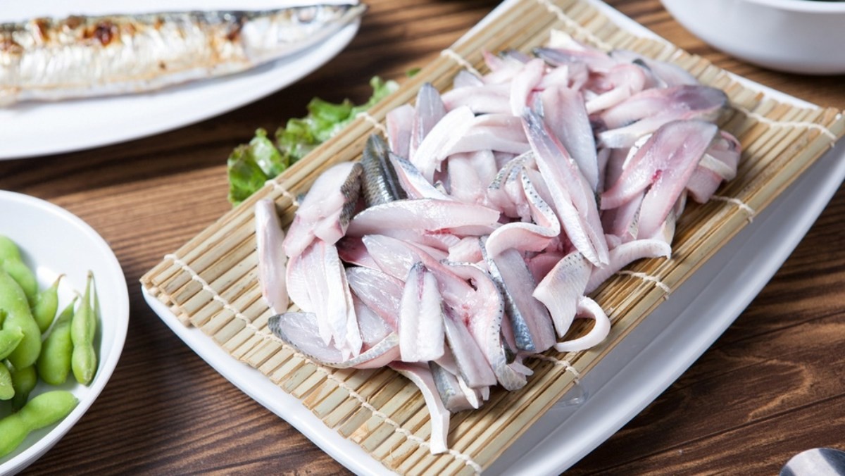전어회 자료사진. / Utoimage-shutterstock.com