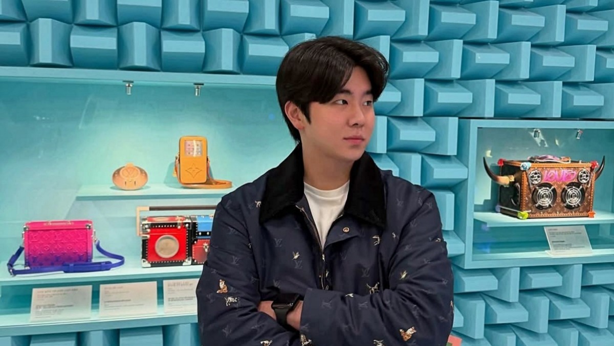 핫한 공개열애로 주목받았던 ‘재벌 3세’, 가수로 데뷔…다들 놀라는 중