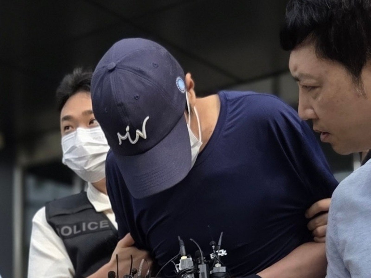 송치되는 피의자 / 연합뉴스
