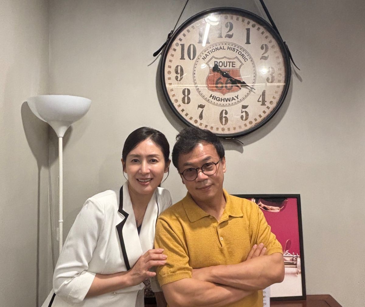 KBS에서 만난 강수진 성우와 김선혜 성우 / 위키트리