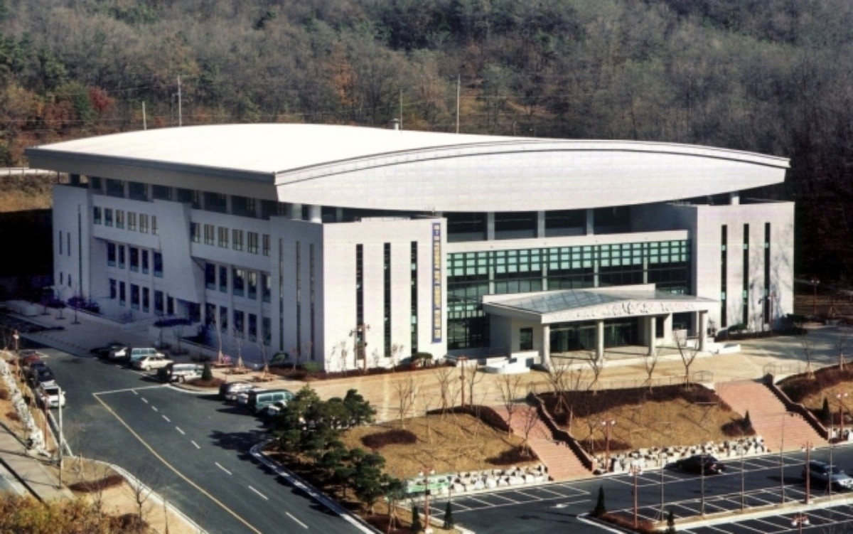 KB손해보험 구단의 임시 홈 경기장인 평택 이충문화체육센터 / KB손해보험 제공