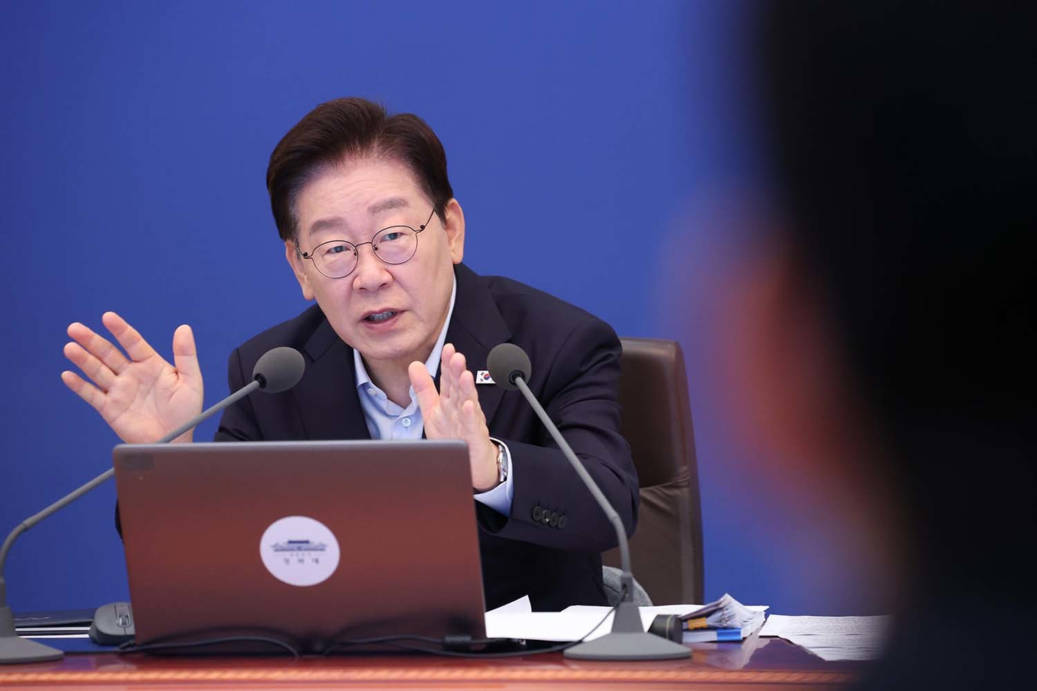 "유시민, 이 대통령이 조만간 비극적 결과 맞을 것이라고 예언"