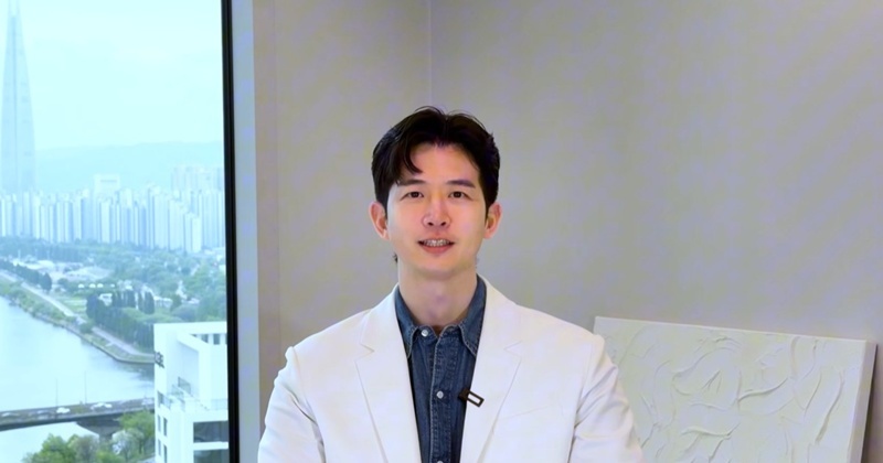 '아옳이 남친' 한의사가 건넨 조언, 의사들 집단 반발 