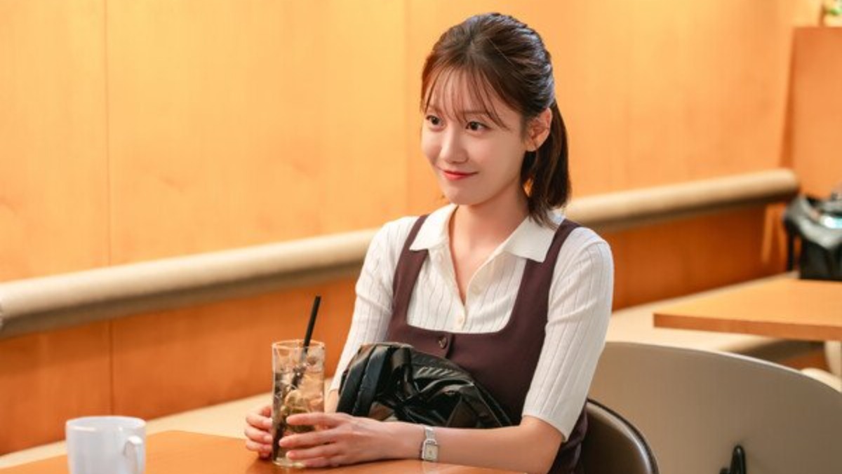 “엄마가 미쳤어요” 정민아, 강다미 첫 스틸 공개…밝은 미소 뒤 숨긴 비밀 있었다
